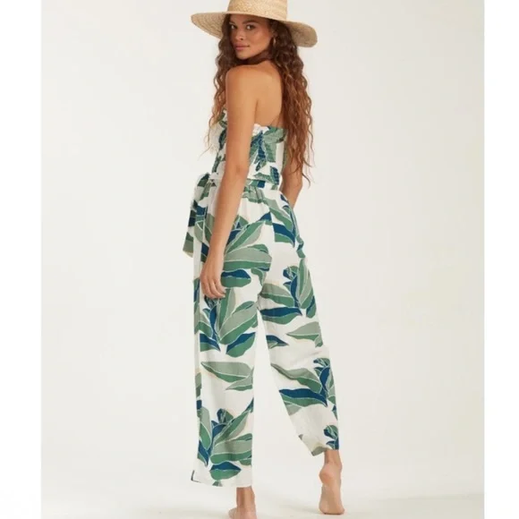 🔥🔥BILLABONG - FLORAL FORWARD FEELINGS JUMPSUIT🔥🔥 - Picture 11 of 11